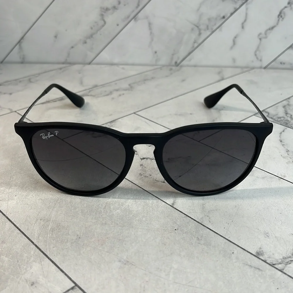 Ray-Ban Black Frame Polarized Sunglasses with Dark Gray Lenses